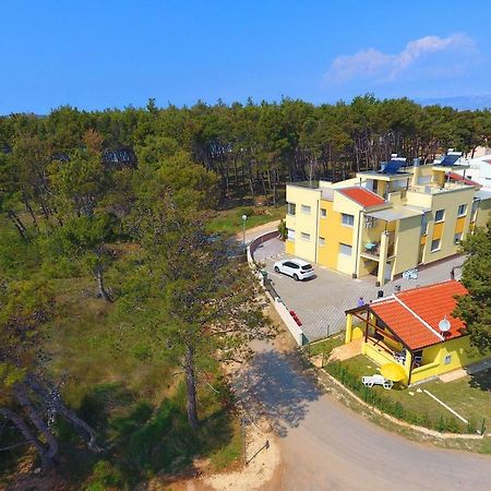 House On The Beach Tin Privlaka  Extérieur photo