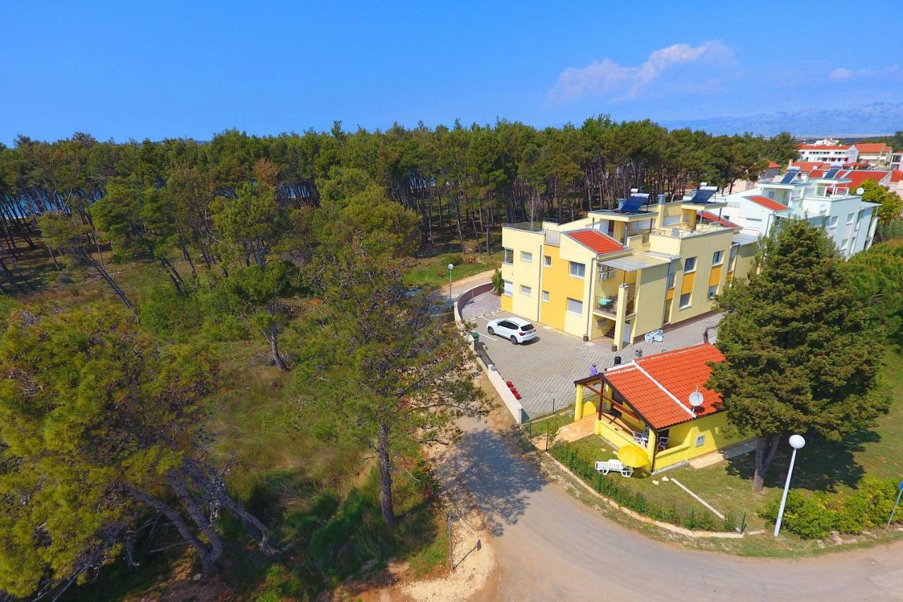 House On The Beach Tin Privlaka  Extérieur photo