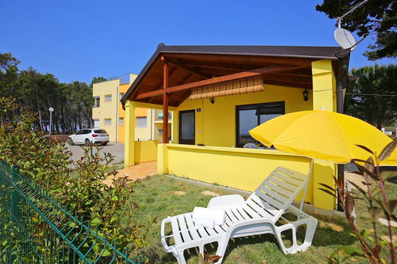 House On The Beach Tin Privlaka  Extérieur photo