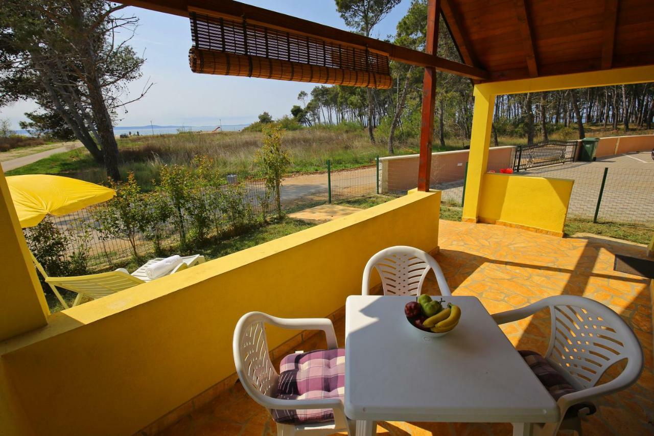 House On The Beach Tin Privlaka  Extérieur photo